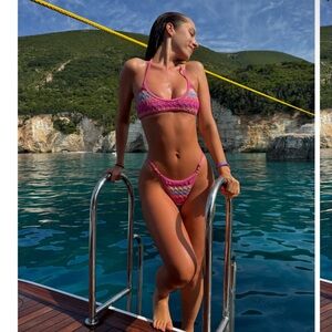 STRAWBERRY MILK MOB PIPER TOP